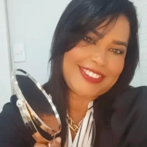ESCOLHA O SEU PACOTE DE TRATAMENTOS ESTÉTICOS E GANHE 20% DE DESCONTO.
