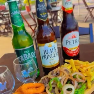 50% DE DESCONTO EM TODOS OS DRINKS