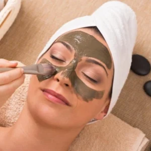 20% DE DESCONTO EM ARGILOTERAPIA FACIAL